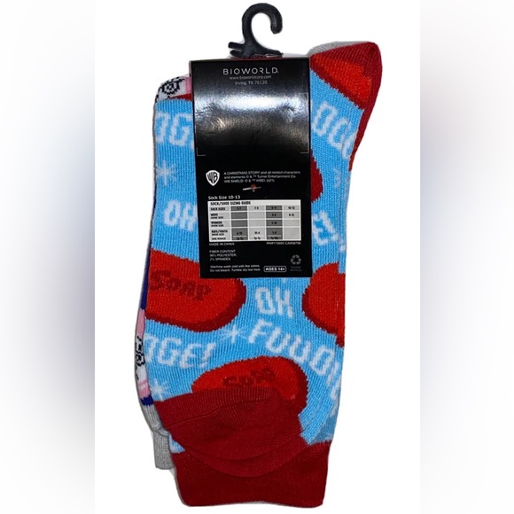 A Christmas Story Crew Socks 2 Pair Men 8-12 Blue Pink Bunny Ralphie Oh Fudge - Picture 3 of 12